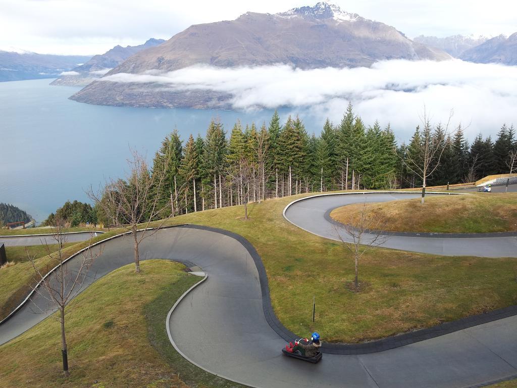 Yha Queenstown Central Hostel Exterior photo