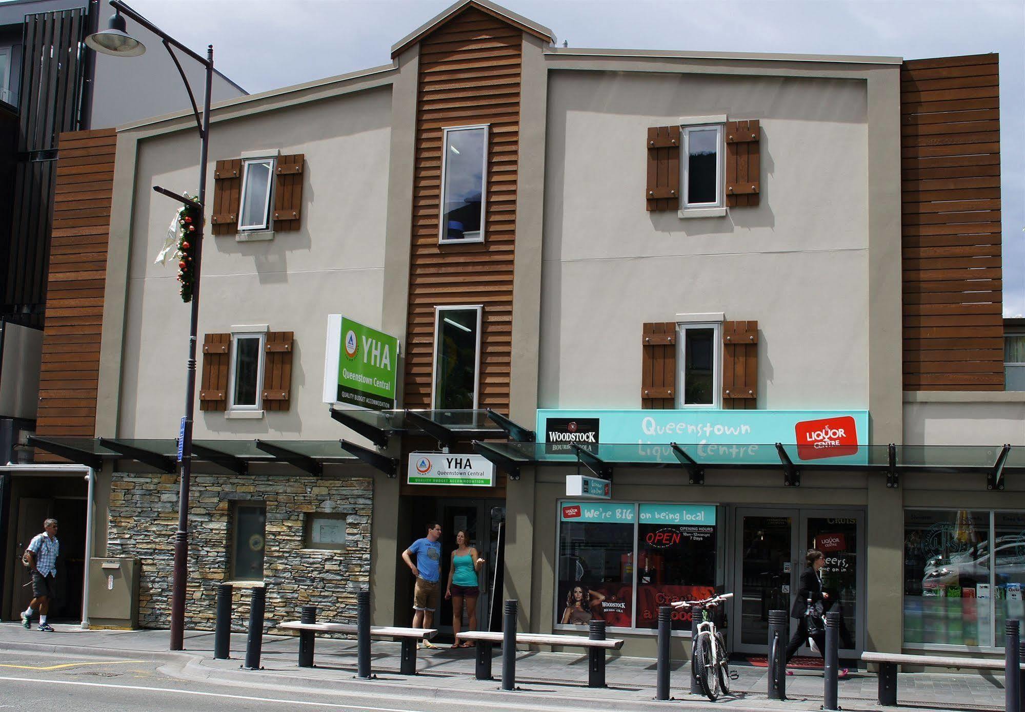 Yha Queenstown Central Exterior photo